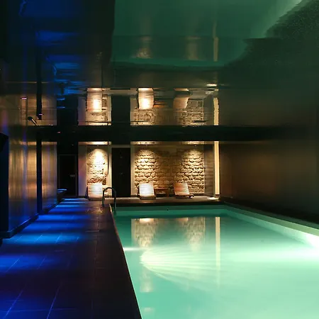 Suites Albany &